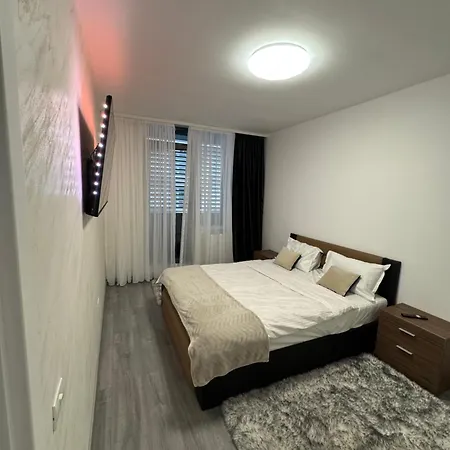 Black Sea Apartment *